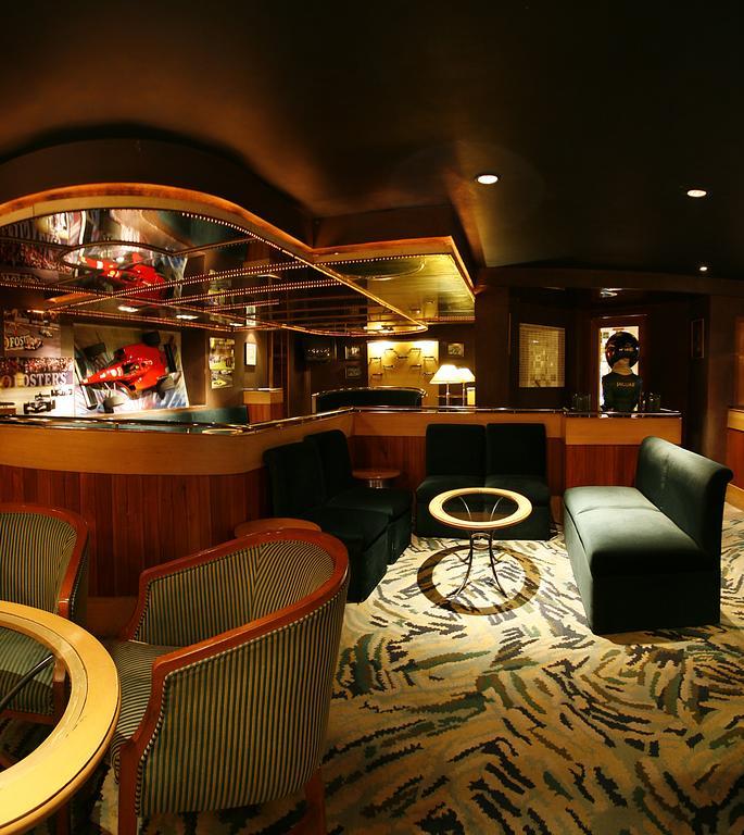 Hotel Sagar Plaza City Centre Пюн Екстериор снимка